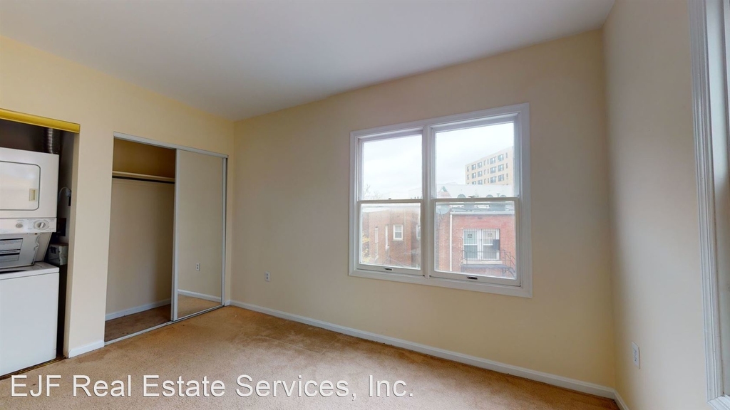 1647 Fuller Street Nw - Photo 24