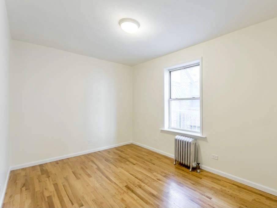 117 West 13th Street - Photo 2