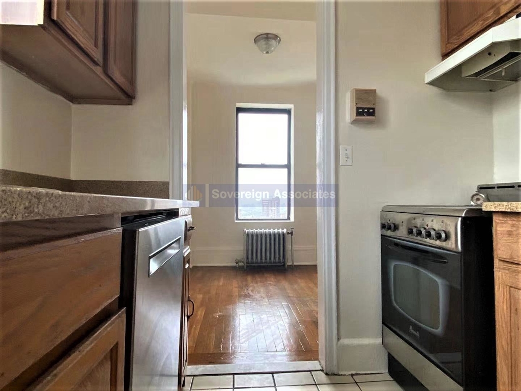 77 West 104th Street - Photo 6