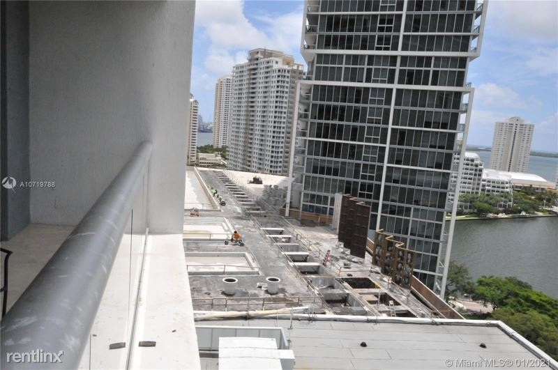 485 Brickell Ave - Photo 23