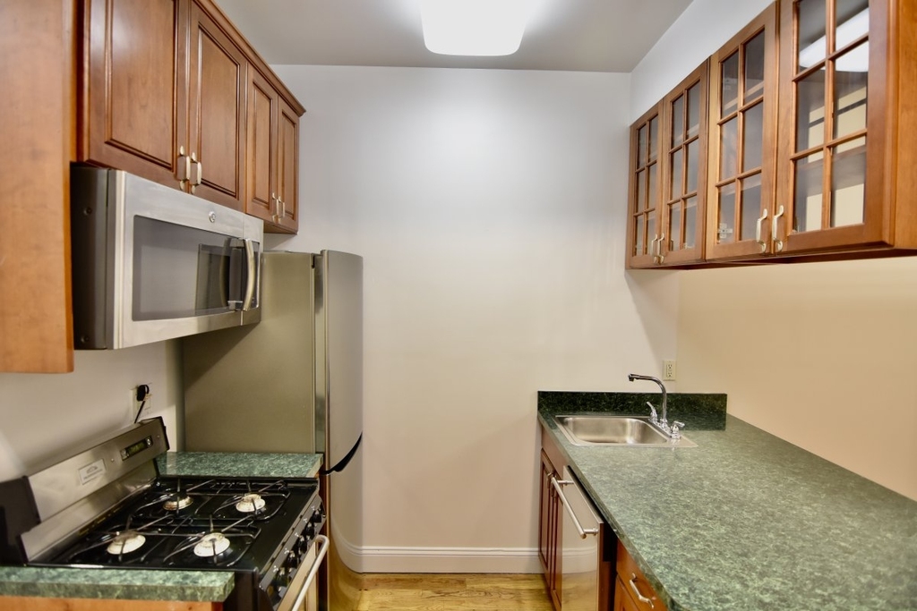 360 West 119th Street - Photo 8