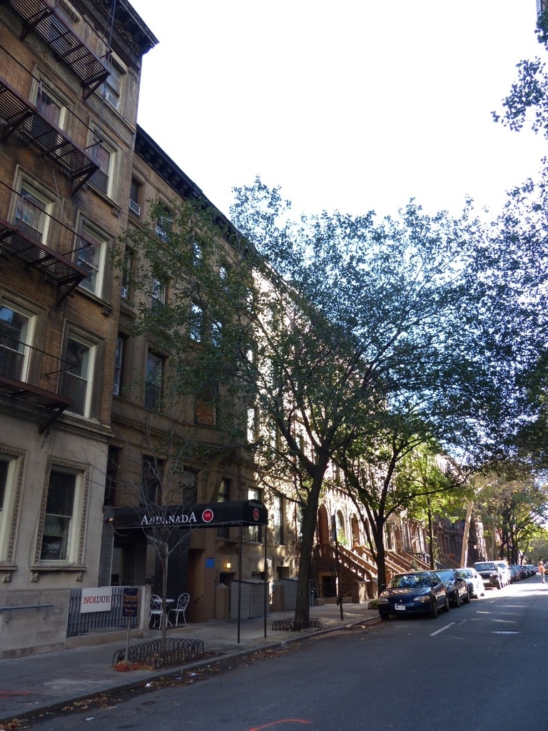 143 West 69th Street - Photo 14