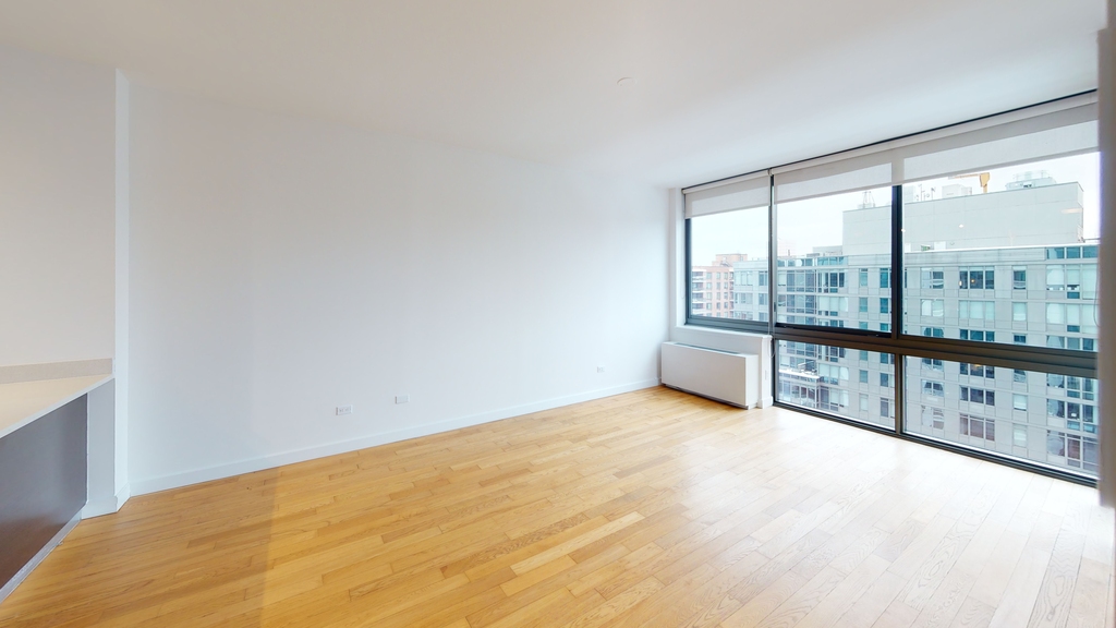 808 Columbus Avenue - Photo 9