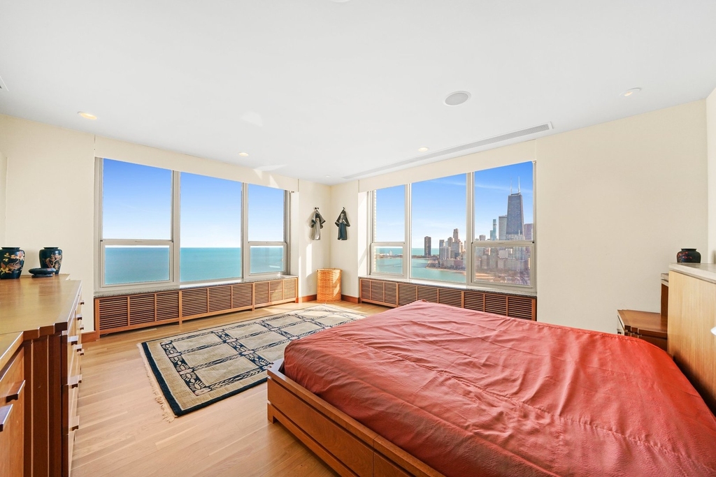 1550 North Lake Shore Drive - Photo 46