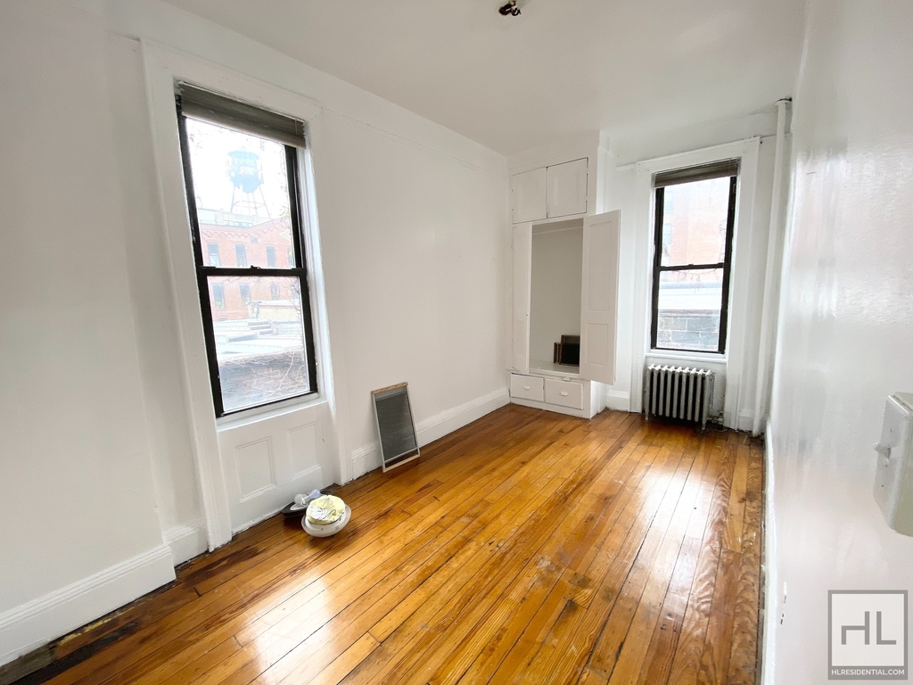 133 Franklin Street - Photo 7