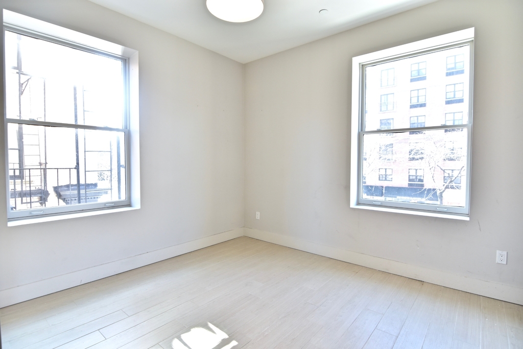 272 West 139th Street - Photo 2