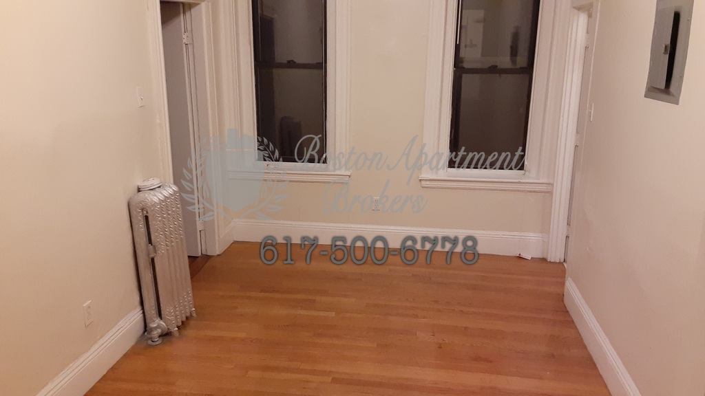 316 Huntington Ave. - Photo 2