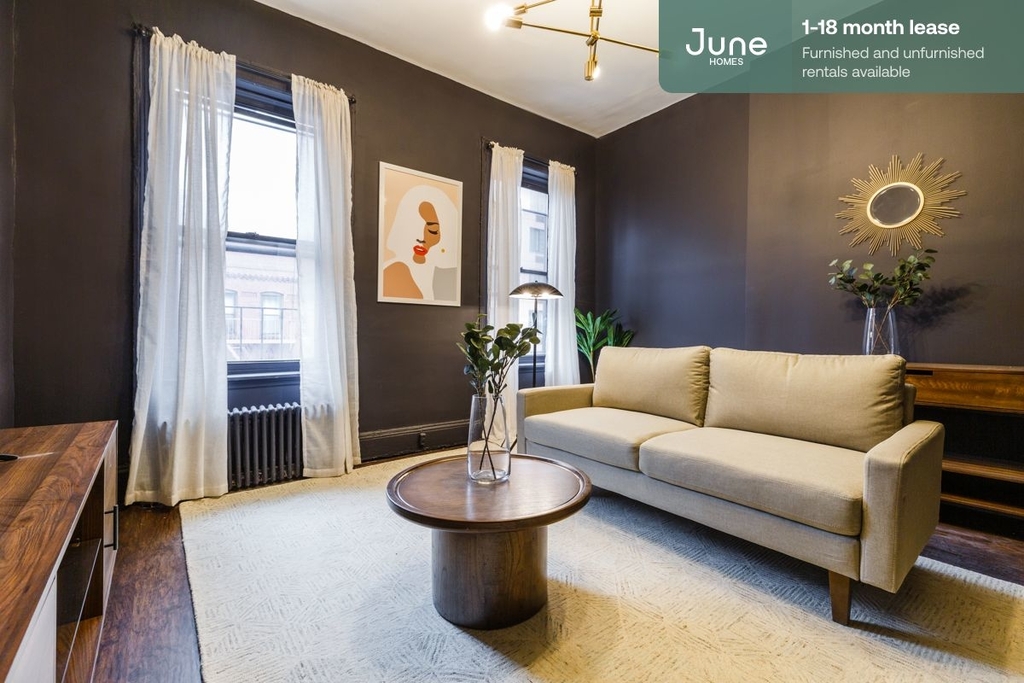 338 East 61st Street - Photo 1