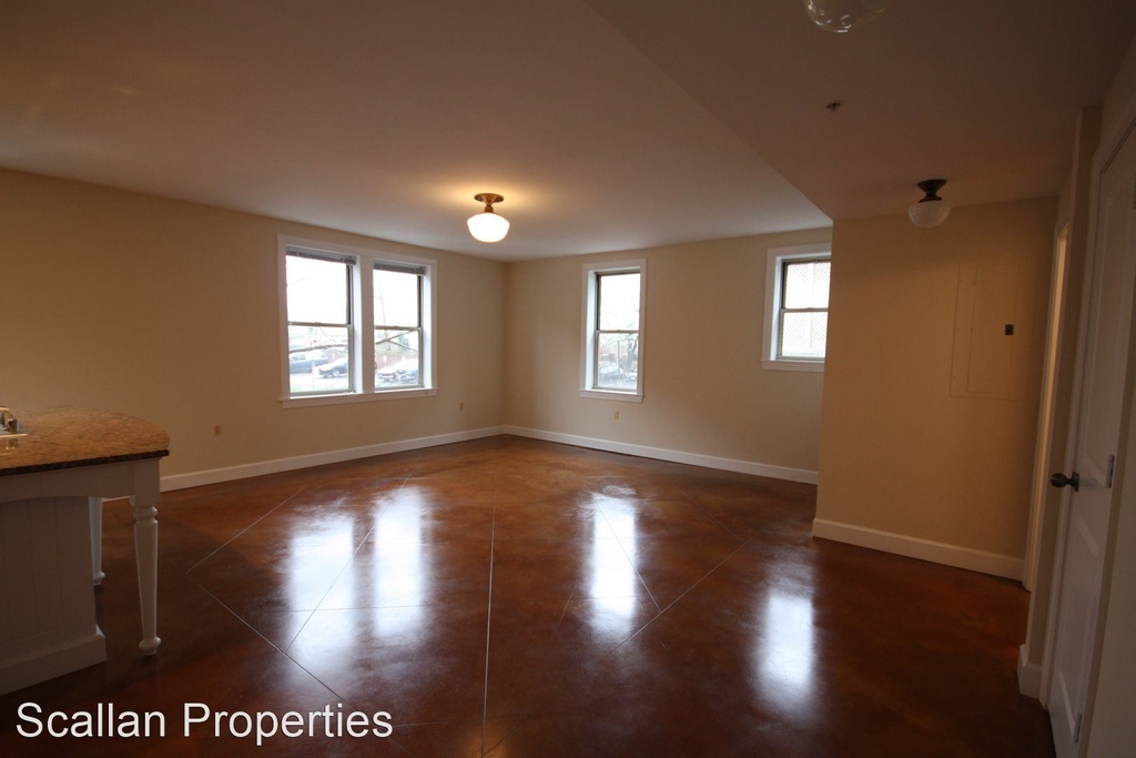 2200 Wisconsin Ave Nw - Photo 1