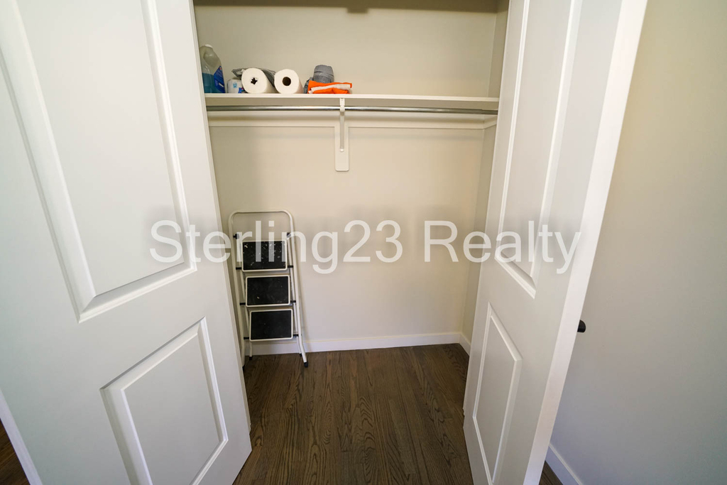 31-16 31st Street - Photo 8