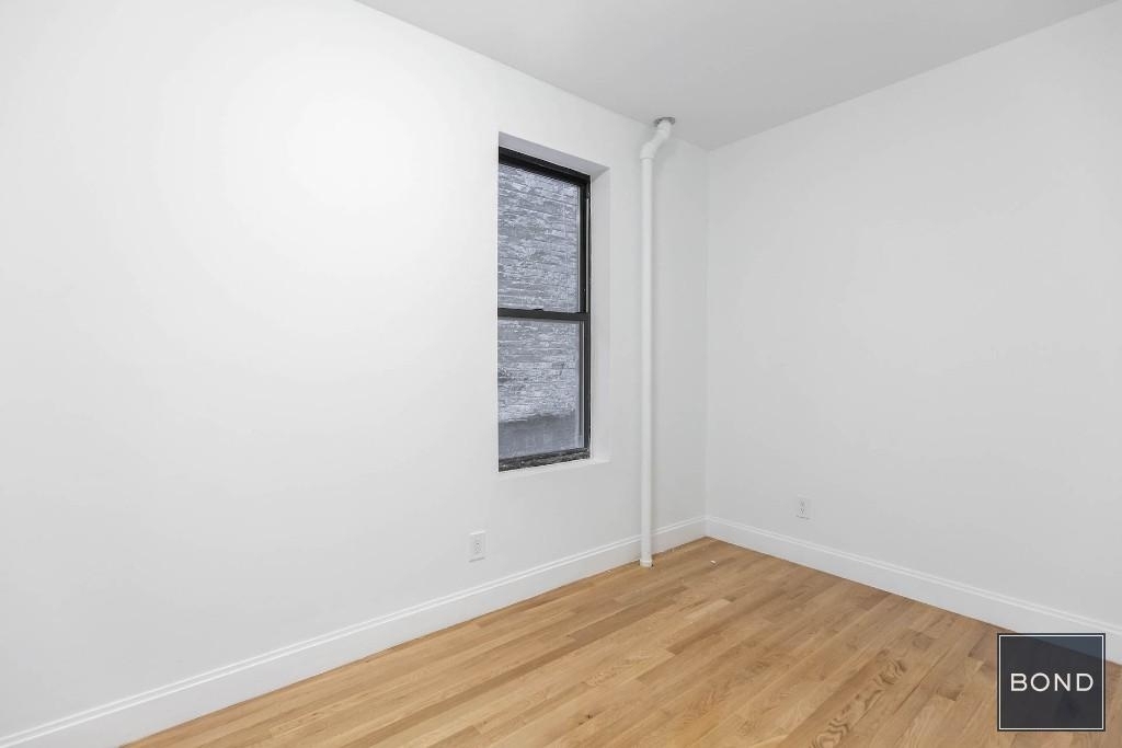 590 Amsterdam Avenue - Photo 5