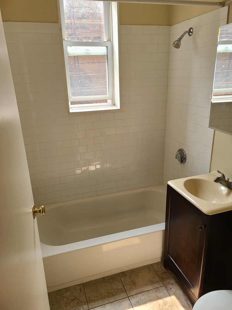 41 Hemenway St. - Photo 4