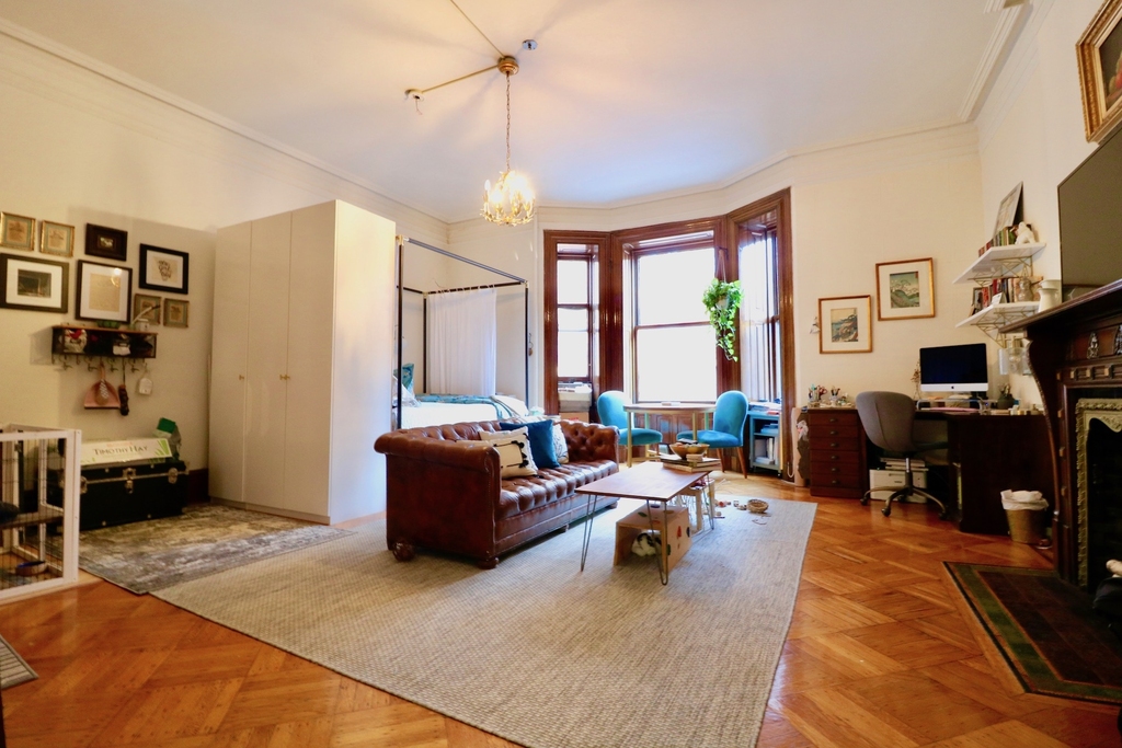 47 West 73rd Street - Photo 0