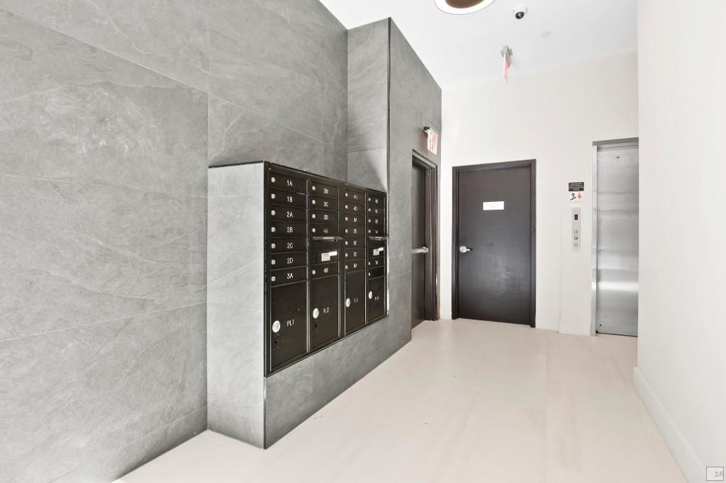 221 East 105th - Photo 7