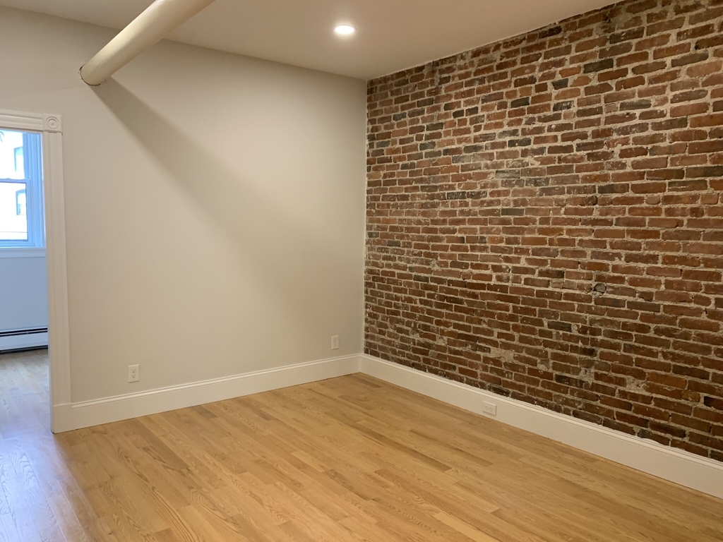 1112 Boylston St. - Photo 19