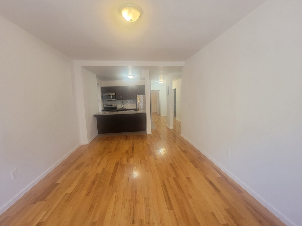 145 Vermilyea Avenue - Photo 1