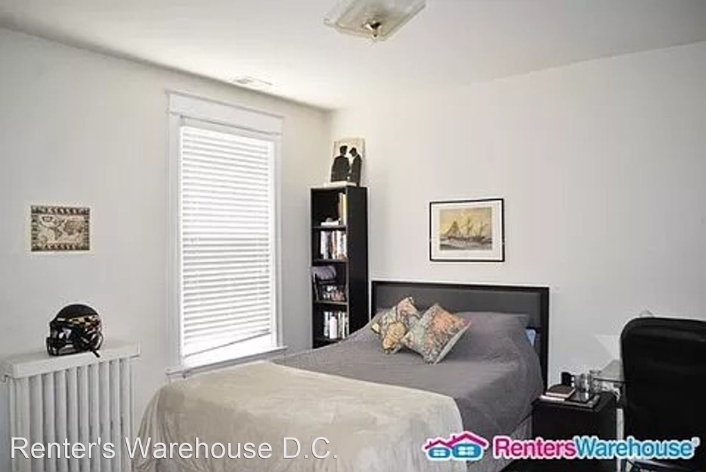 1660 Irving Street Nw Unit A - Photo 11