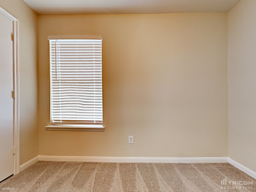 10011 Victoria Grove Lane - Photo 10