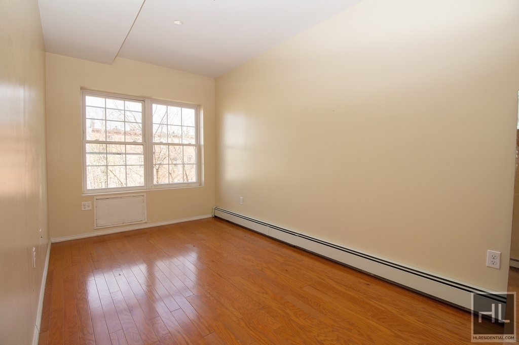 653 Dekalb Avenue - Photo 4