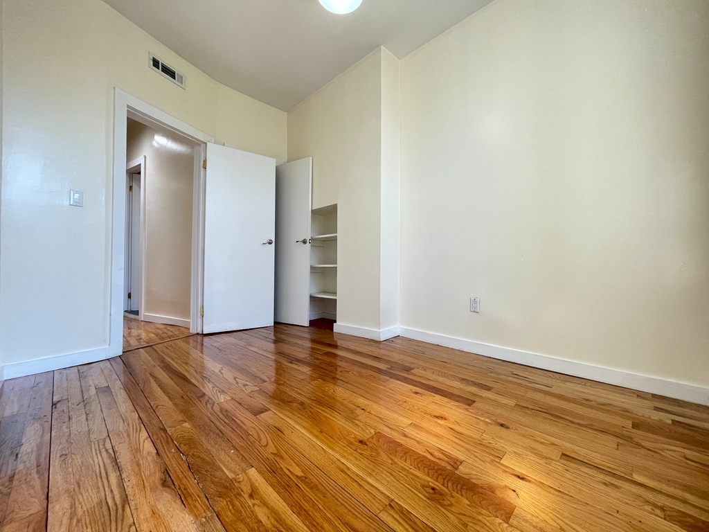 1088 Bedford Avenue - Photo 9