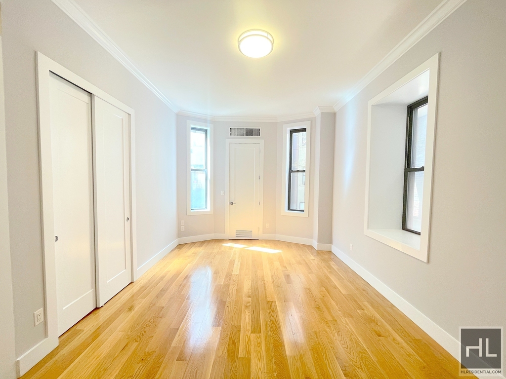 252 West 76 Street - Photo 2