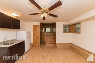 1535 W Addison St 1 - Photo 4