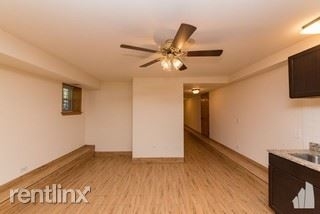 1535 W Addison St 1 - Photo 10