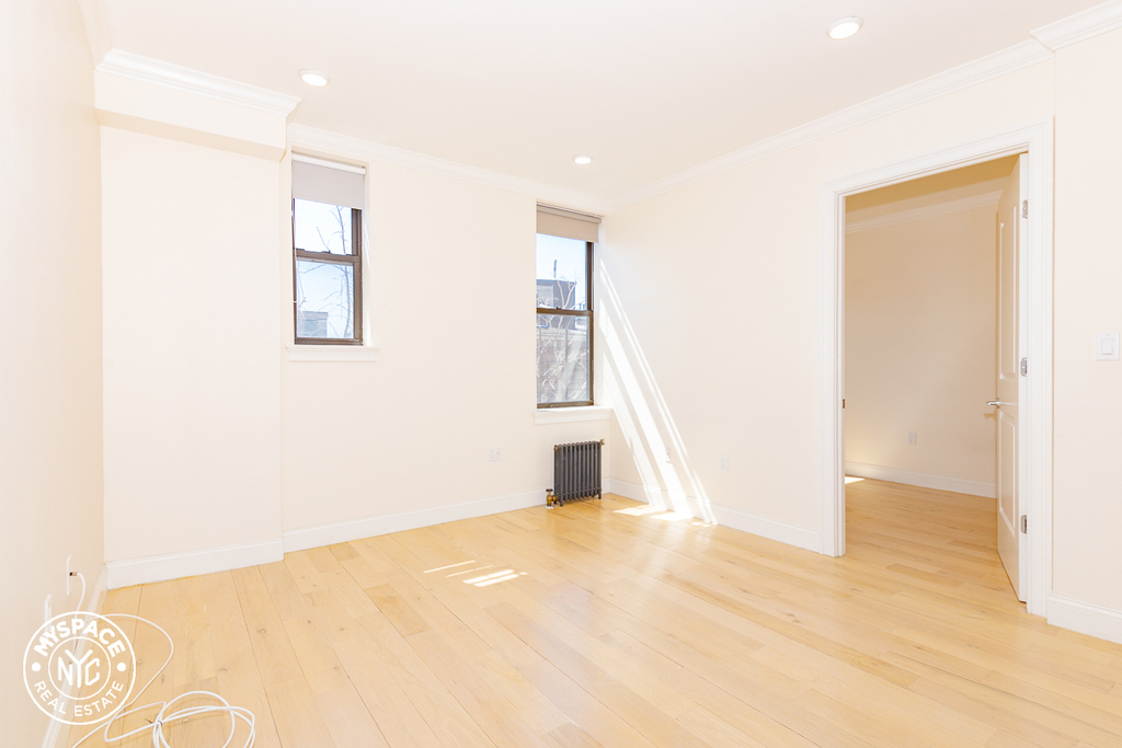 946 Bushwick Avenue - Photo 4