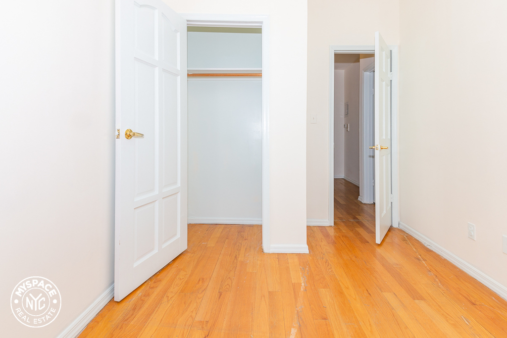 673 Lafayette Avenue - Photo 9