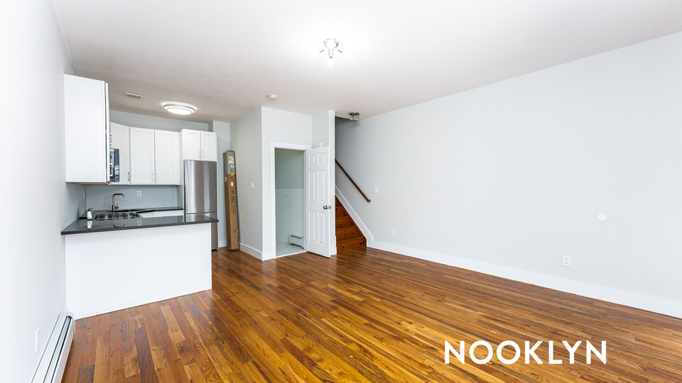 379 Nostrand Avenue - Photo 4