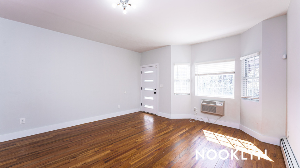 379 Nostrand Avenue - Photo 3