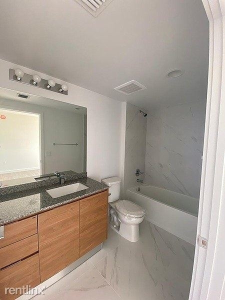 697 North Miami Avenue - Photo 5