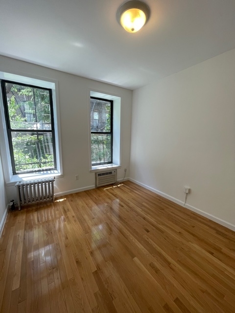 324 east 91st - Photo 6