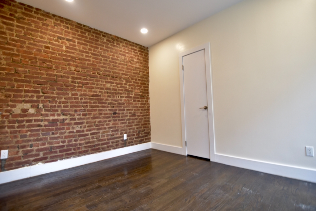 150 West 140th Street apt 3B - Photo 3