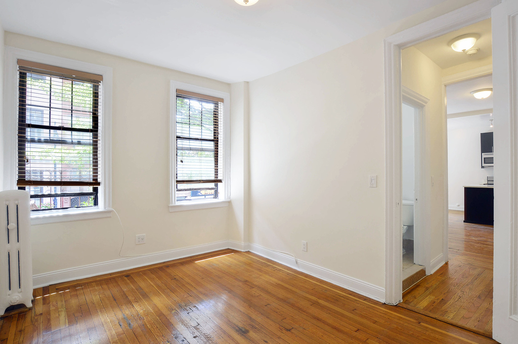 11 West 8th Street - Photo 6