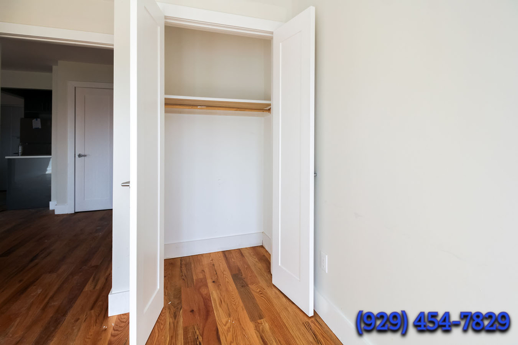 1552 Myrtle Avenue - Photo 8