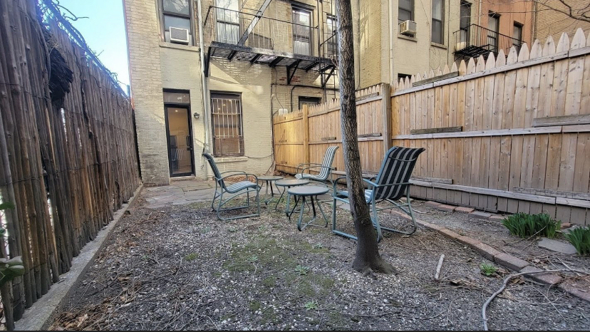 309 East 37th Street - Photo 1