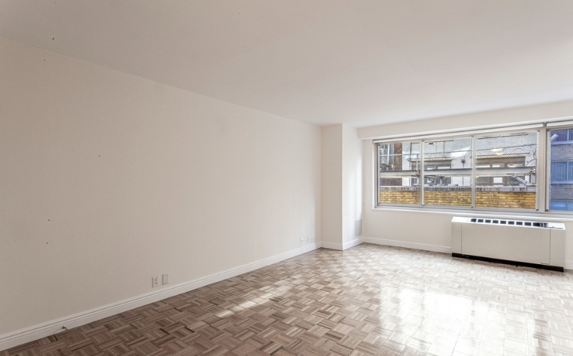 55 West 14th Street - Photo 1