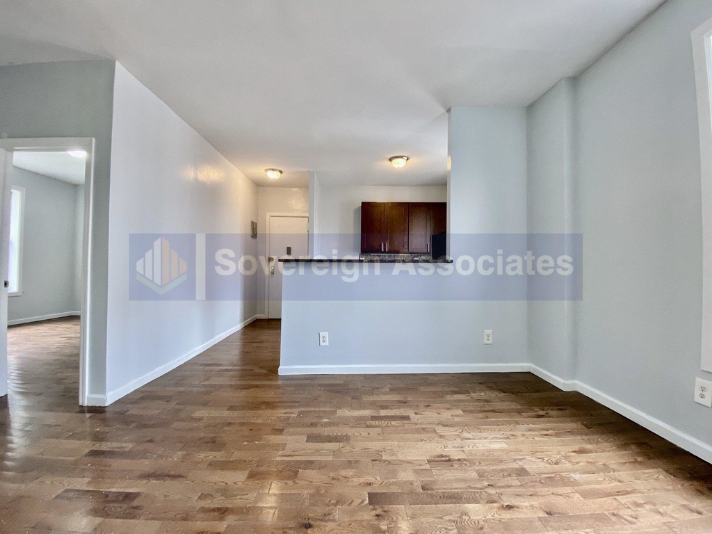 70 Post Avenue - Photo 1