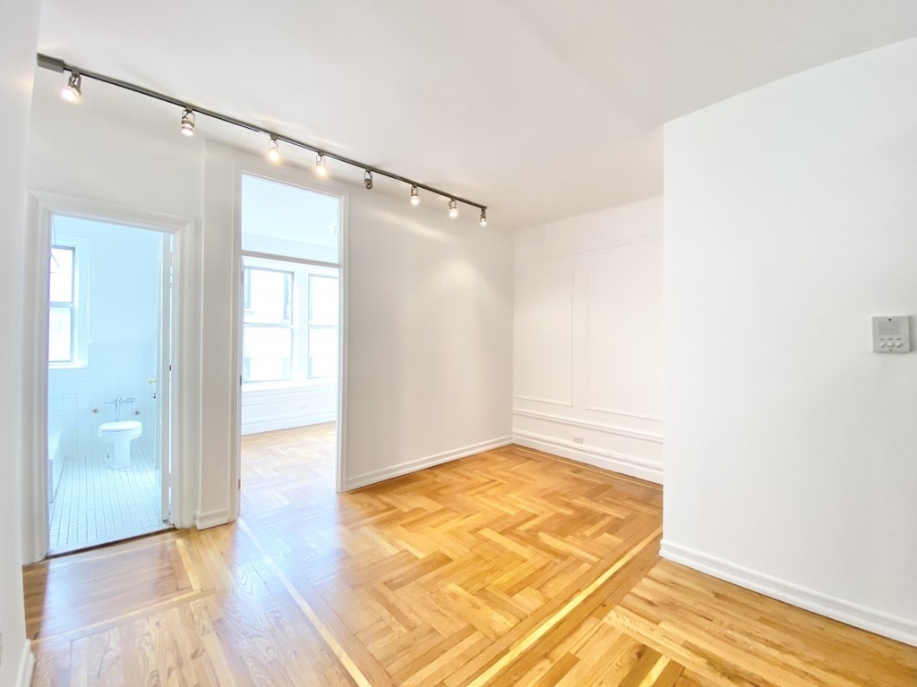 730 West 183rd Street - Photo 1