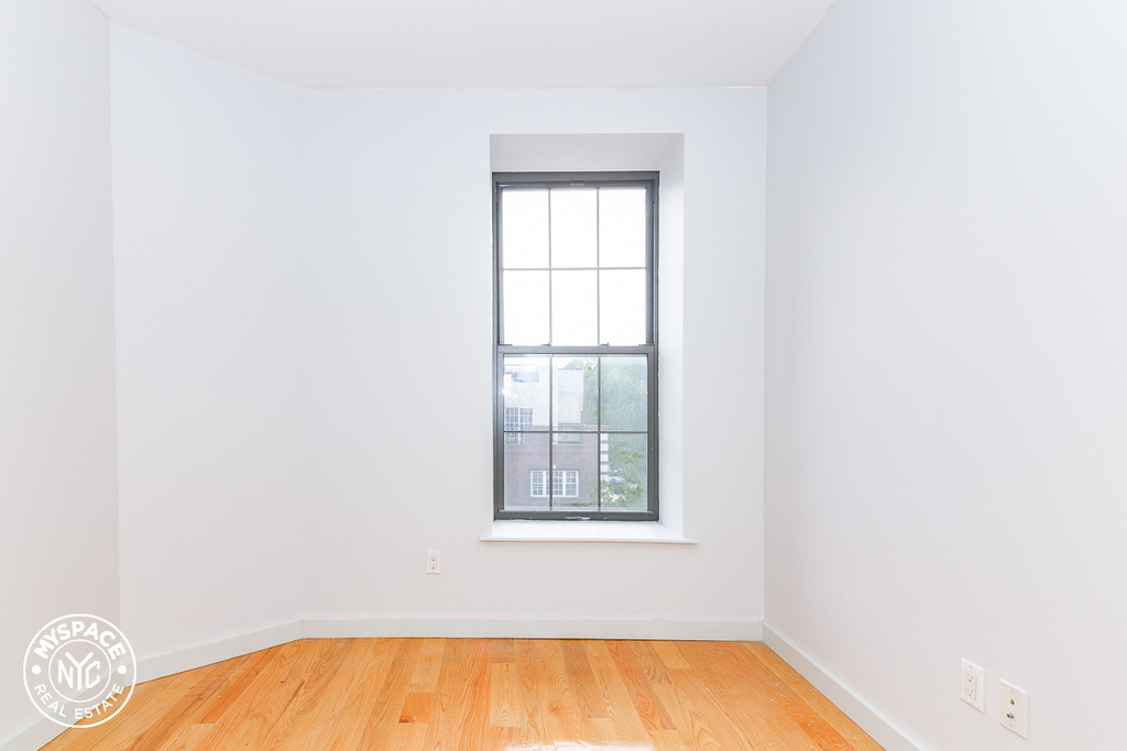 283 Nostrand Avenue - Photo 9