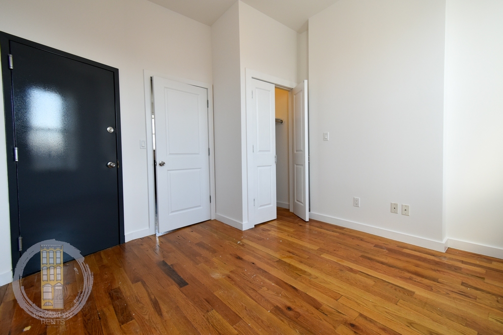 1366 Putnam Avenue - Photo 1