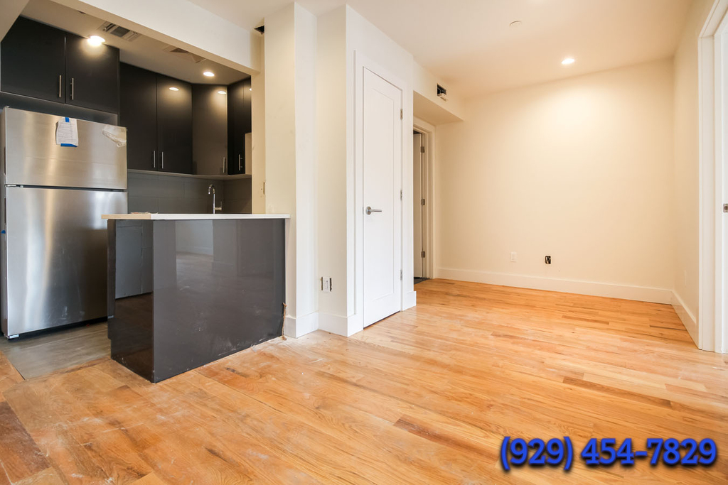 1552 Myrtle Avenue - Photo 5