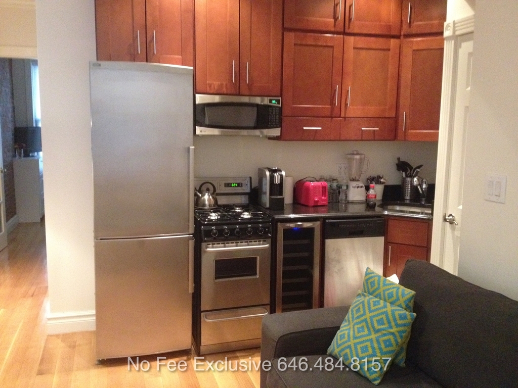 208 E 25th St., #21 - Photo 0