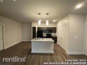 14006 Potranco Rd Apt 10206 - Photo 3