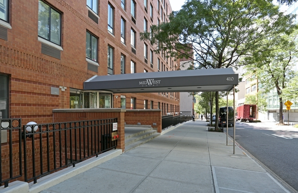 410 West 53rd Street - Photo 5