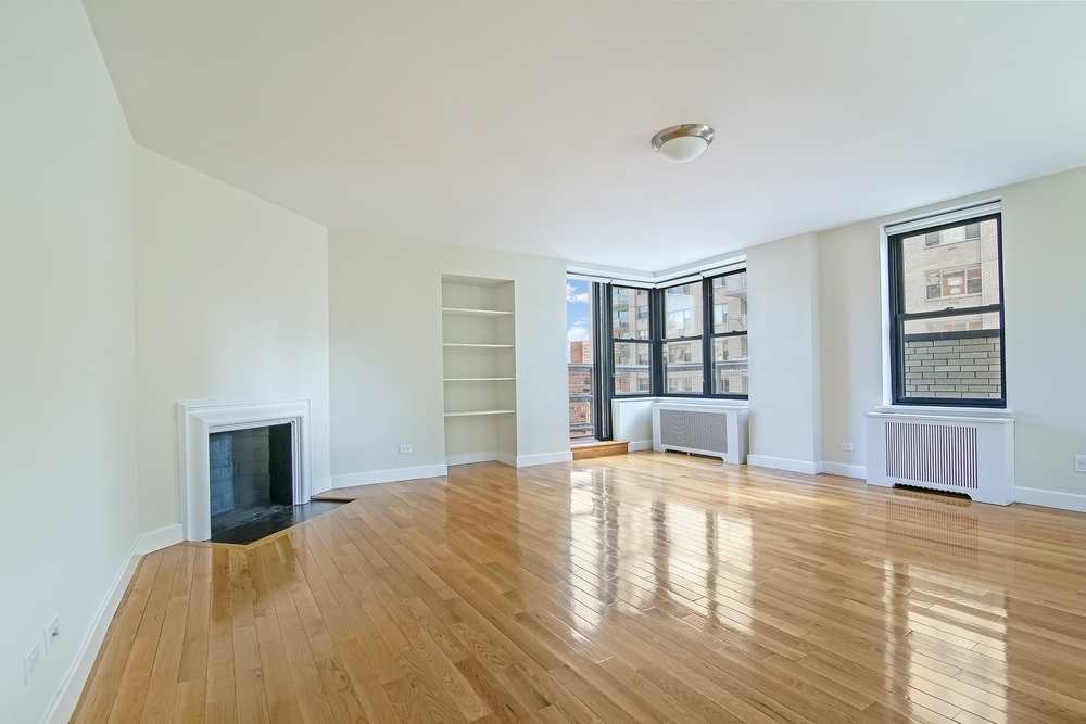 East 57th Street  1st avenue  - Photo 1