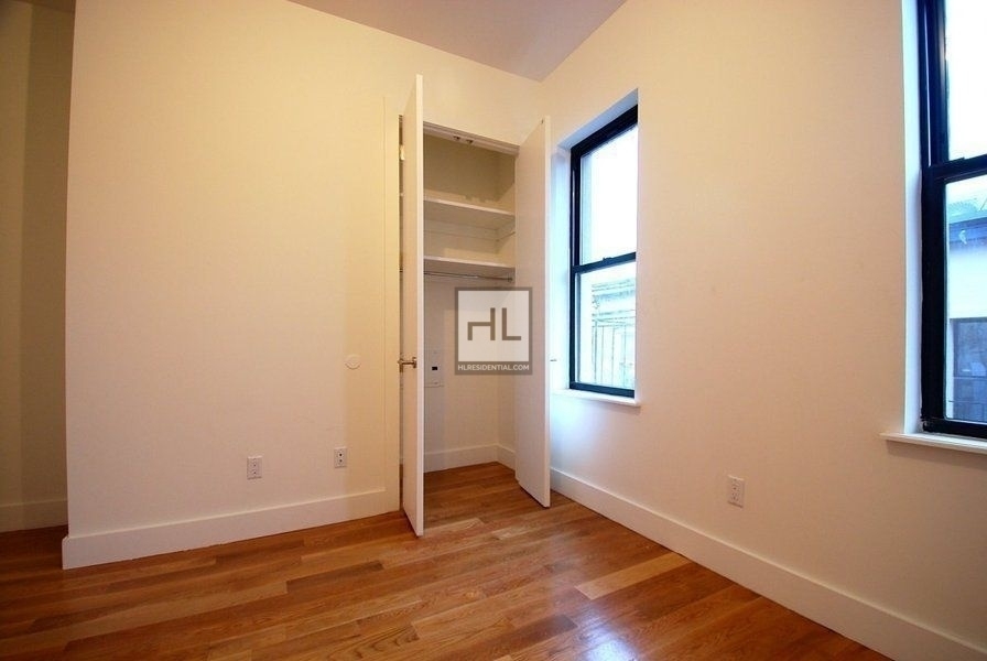 729 Knickerbocker Avenue - Photo 6