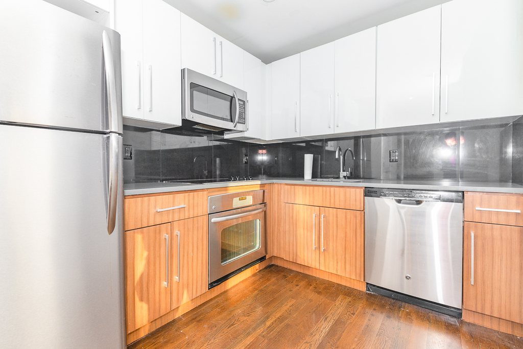 1209 Dekalb Avenue - Photo 6