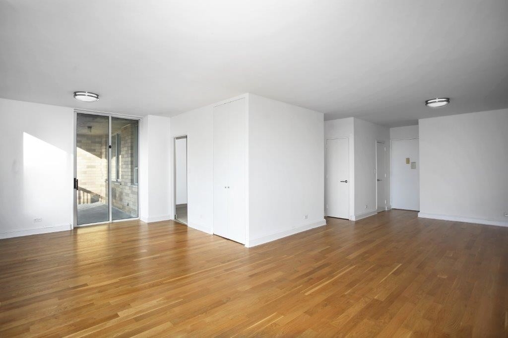 424 West End Avenue - Photo 4